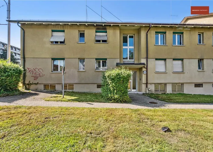 Zurich Urban Charm: Your Comfy Stay Close To The City