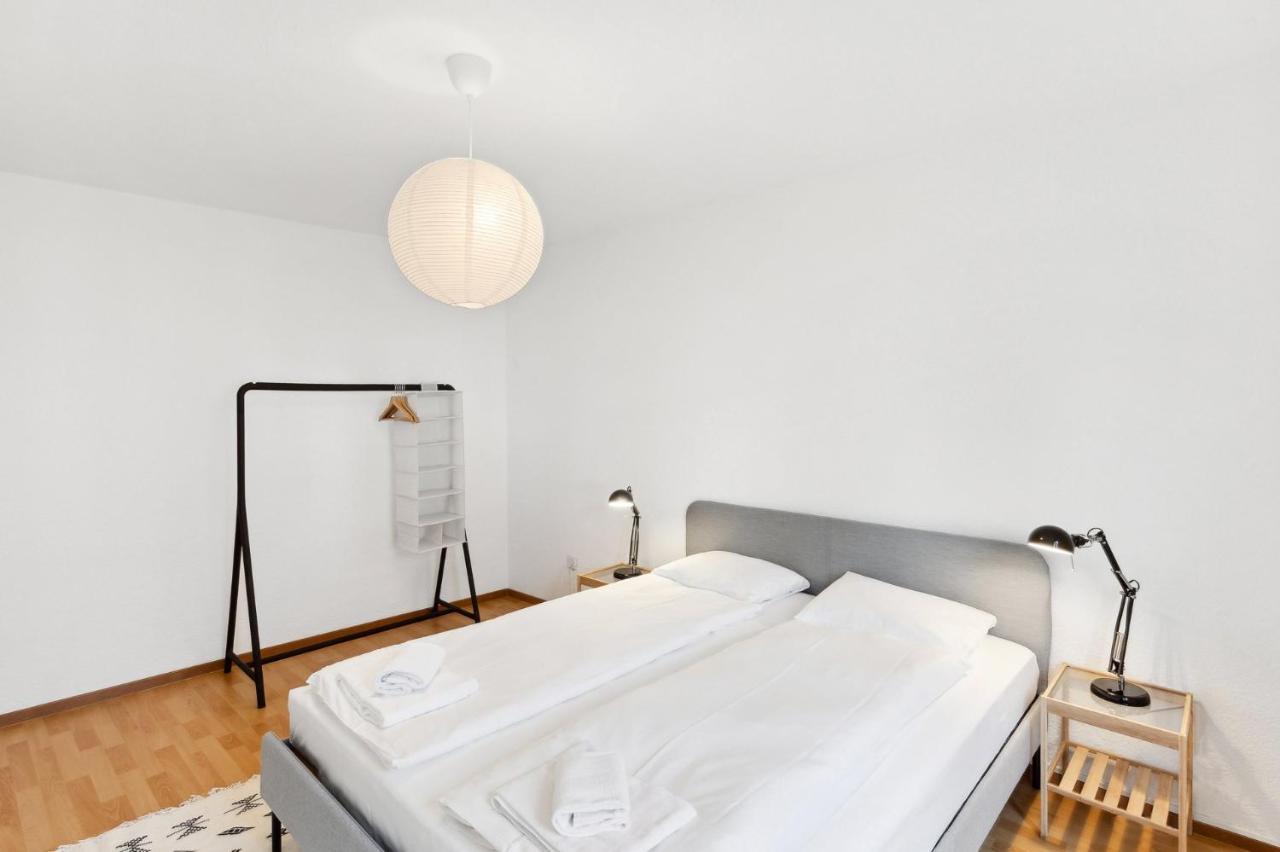 Urban Charm: Your Comfy Close To The Apartmán *