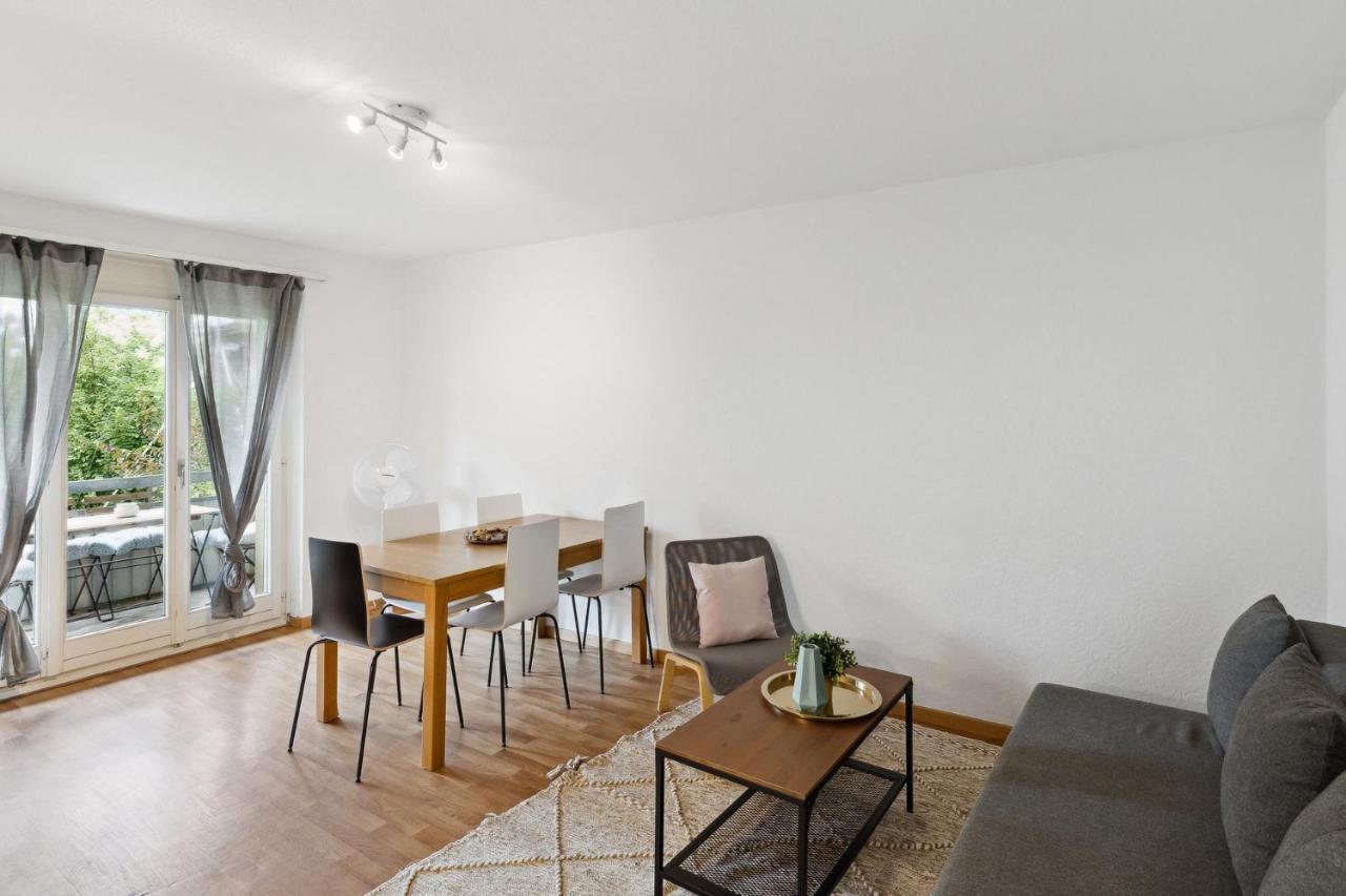 Apartmán Urban Charm: Your Comfy Close To The